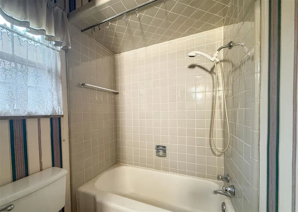 Photo 28 — 1816 Huntington Avenue, Nichols Hills, OK 73116