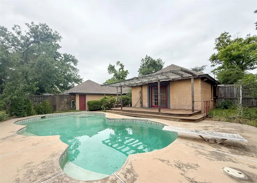 Photo 12 — 1816 Huntington Avenue, Nichols Hills, OK 73116
