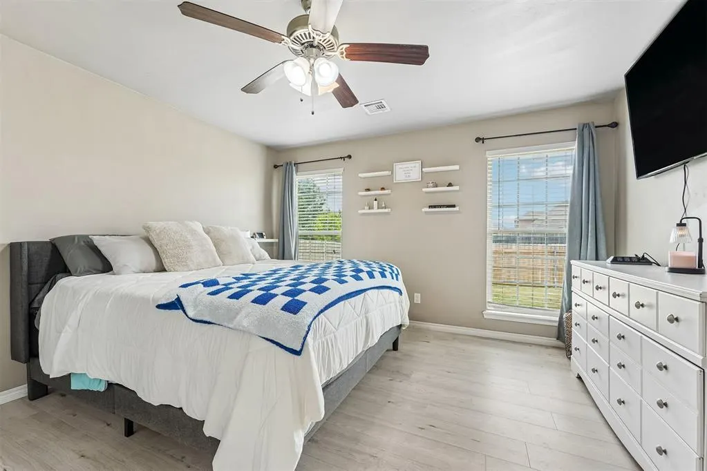 Photo 13 — 1603 SW 20th Street, Moore, OK 73170