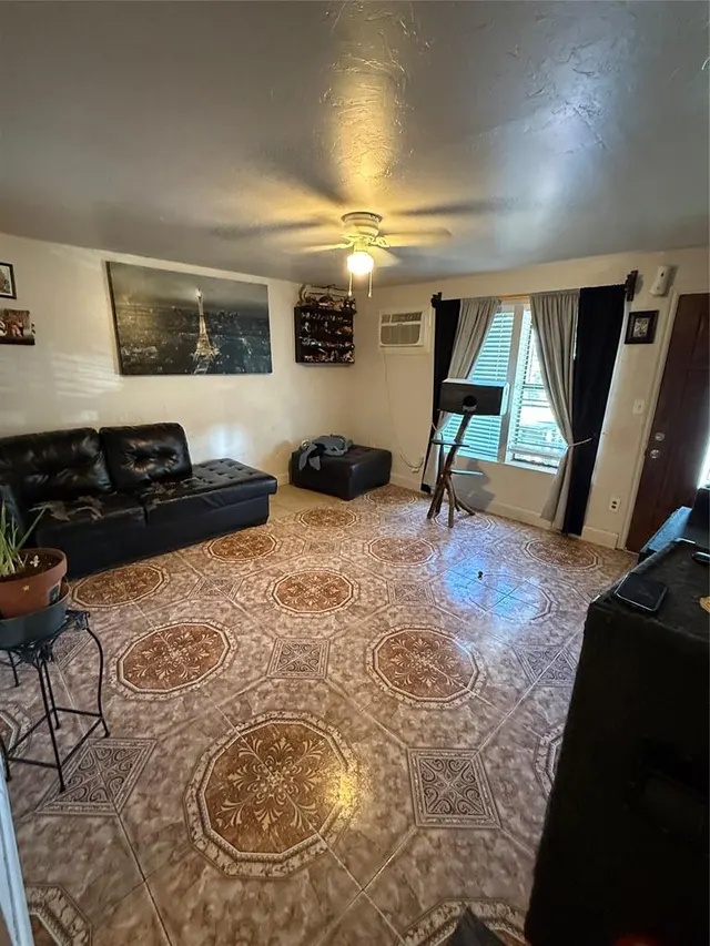 Photo 5 — 2521 SW 28th Street, Oklahoma City, OK 73108