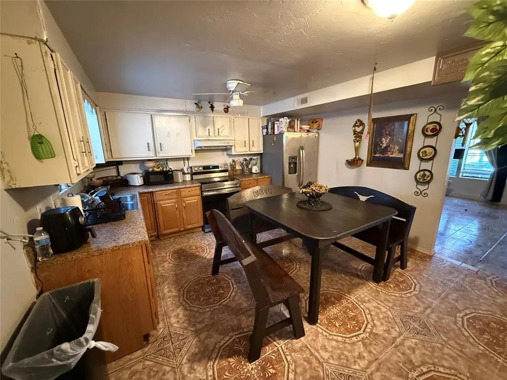 Photo 8 — 2521 SW 28th Street, Oklahoma City, OK 73108