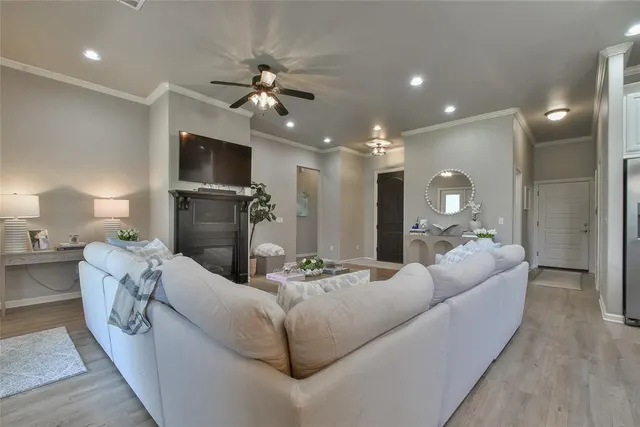 Photo 8 — 632 Spavinaw Lane, Edmond, OK 73025