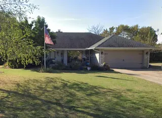 Sold home at 21 Oak Hill Road