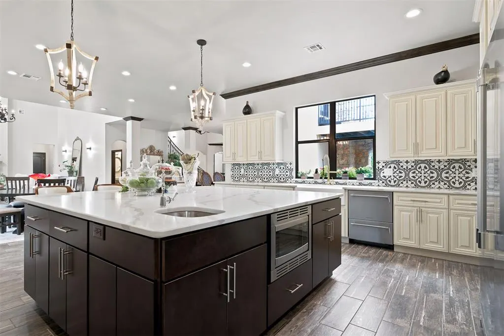 Photo 13 — 2808 Perth Drive, Edmond, OK 73013