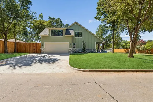 Photo 3 — 924 Hardin Drive, Norman, OK 73072