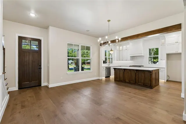 Photo 8 — 924 Hardin Drive, Norman, OK 73072