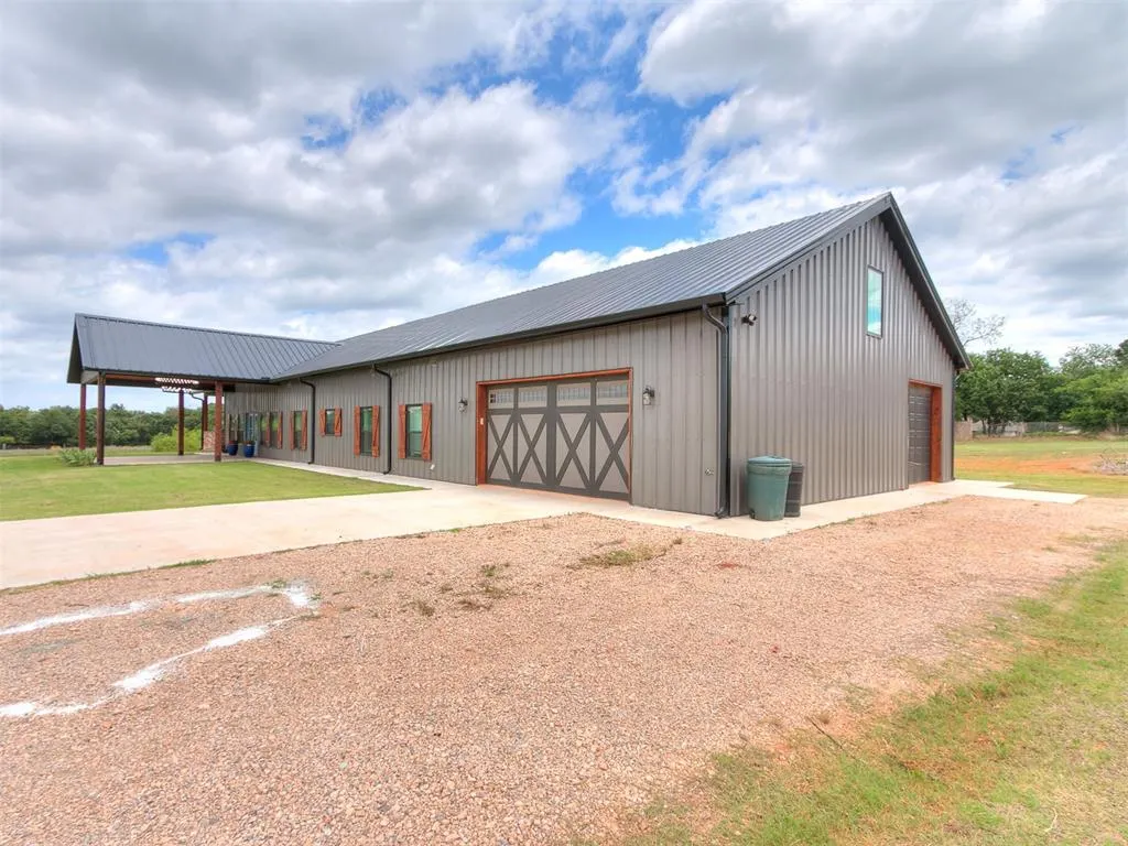 Photo 48 — 641 Highland Hills Drive, Edmond, OK 73034