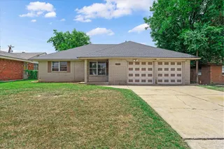Sold home at 2920 SW 57th Street