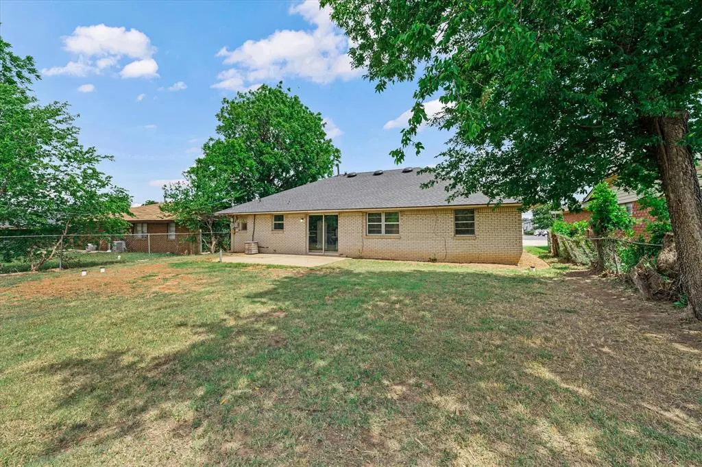 Photo 34 — 2920 SW 57th Street, Oklahoma City, OK 73119