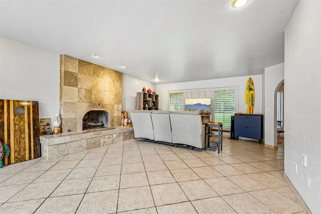 Photo 11 — 13813 NE 8th Street, Choctaw, OK 73020