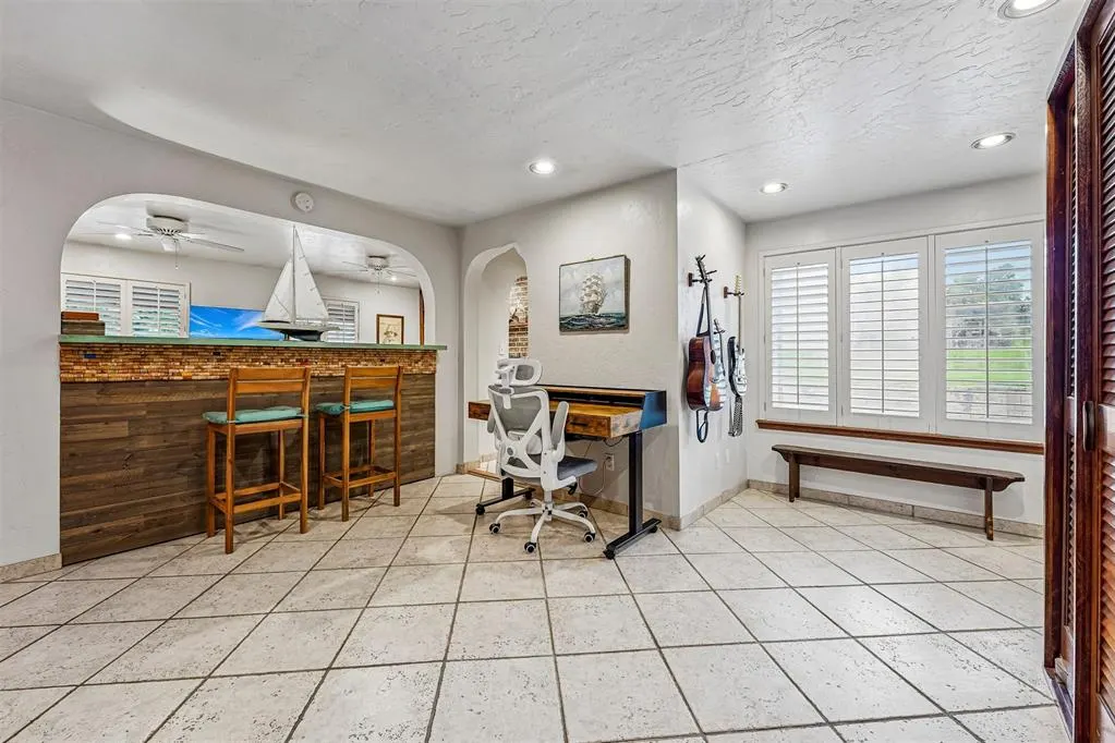 Photo 21 — 13813 NE 8th Street, Choctaw, OK 73020