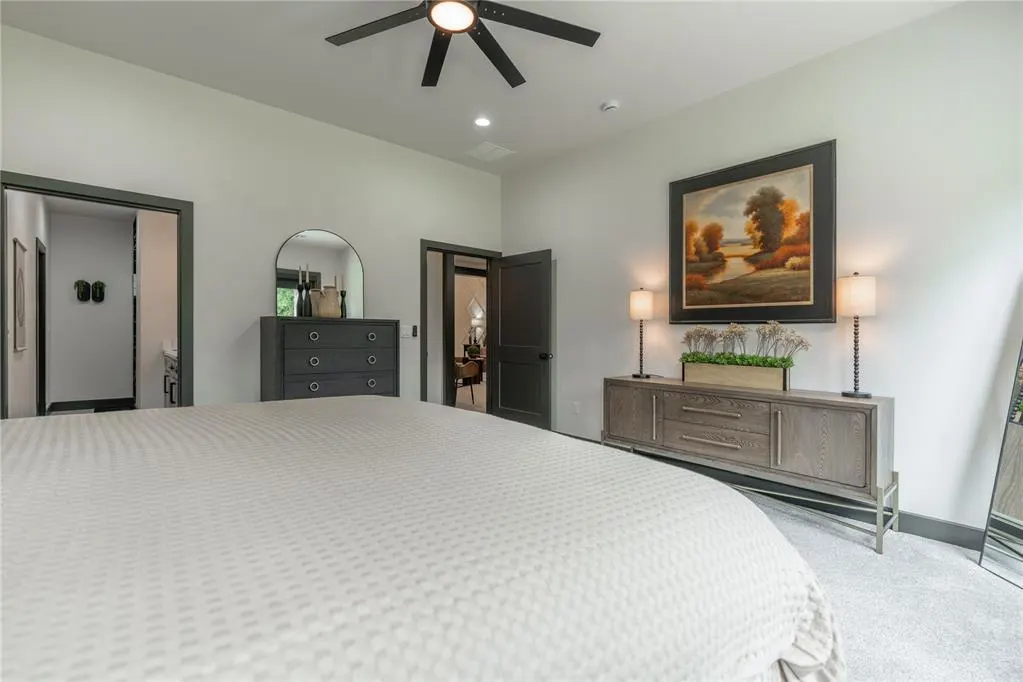 Photo 28 — 10124 NE 4th Street, Oklahoma City, OK 73130