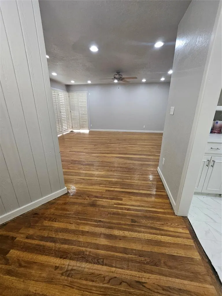 Photo 10 — 106 Cameron Drive, Altus, OK 73521
