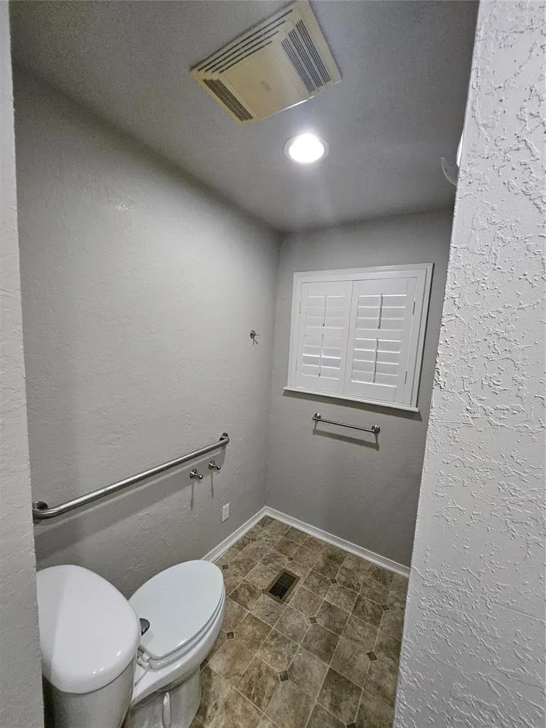Photo 22 — 106 Cameron Drive, Altus, OK 73521