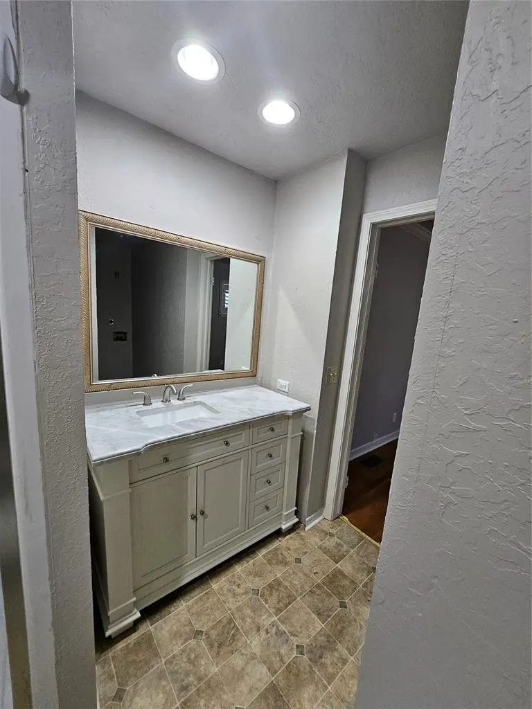Photo 24 — 106 Cameron Drive, Altus, OK 73521