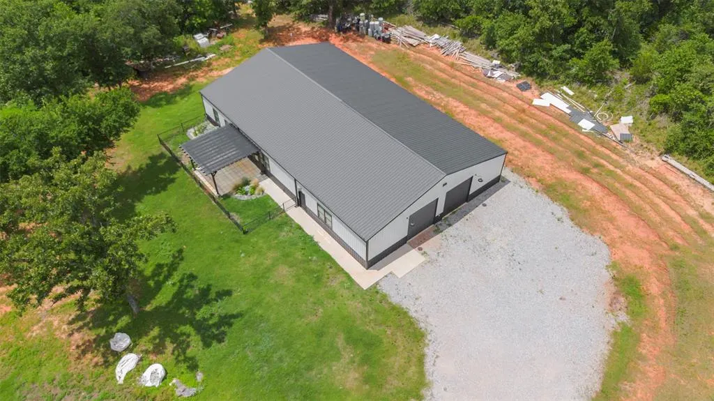 Photo 3 — 14001 Kelly Drive, Noble, OK 73068
