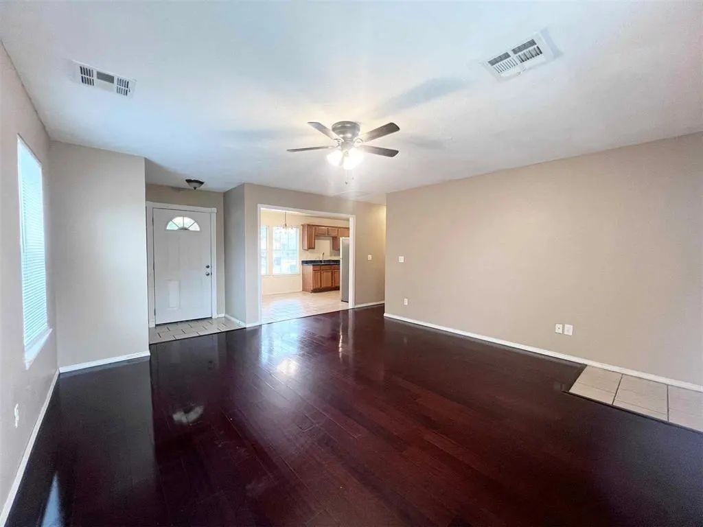 Photo 4 — 4608 Tinker Road, Oklahoma City, OK 73135