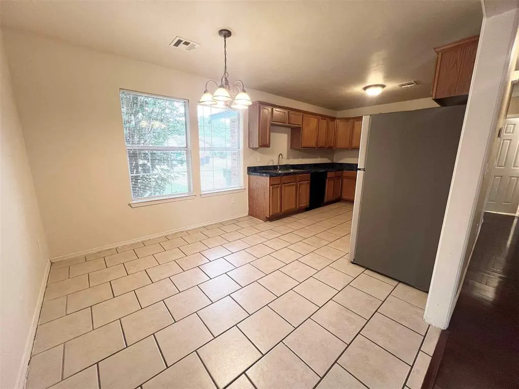 Photo 6 — 4608 Tinker Road, Oklahoma City, OK 73135