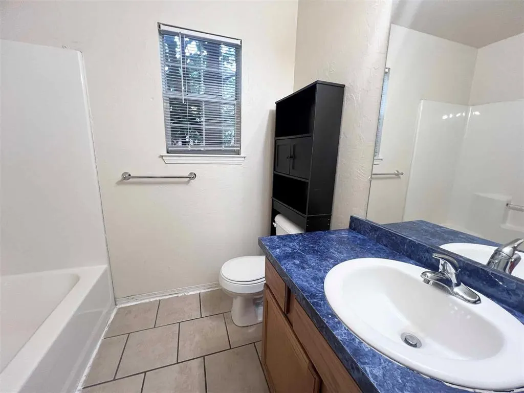 Photo 14 — 4608 Tinker Road, Oklahoma City, OK 73135