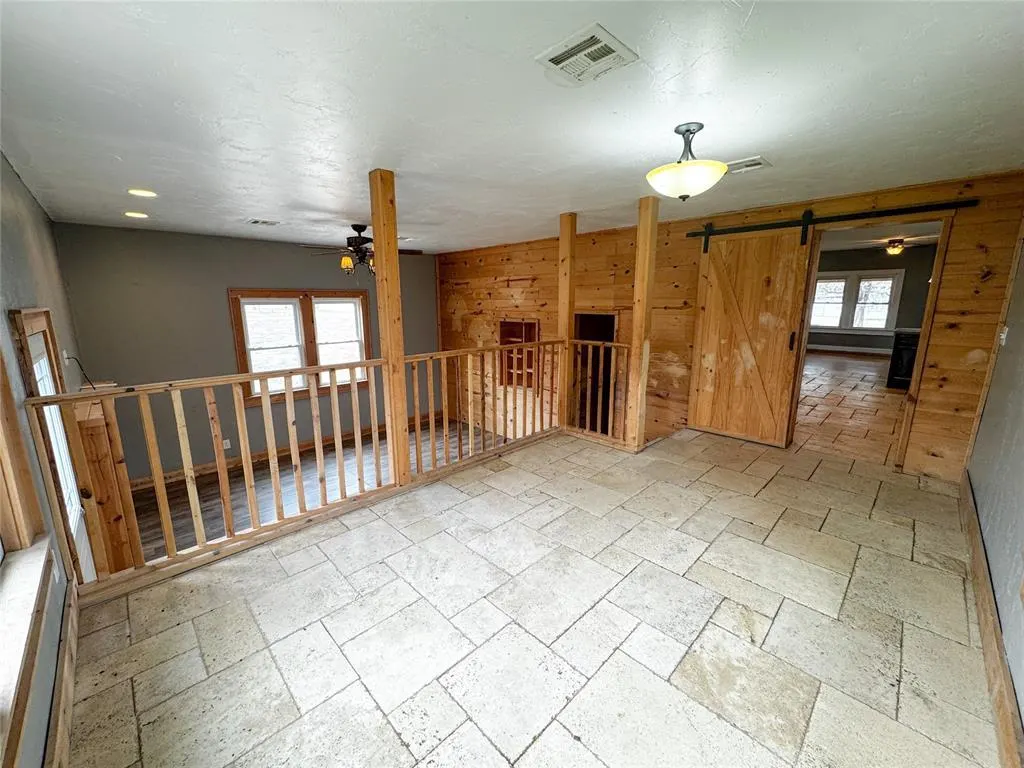 Photo 9 — 504 N Walnut Street, Seiling, OK 73663