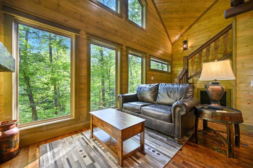 Photo 7 — 122 Sherwood Forest Lane, Broken Bow, OK 74728-7424