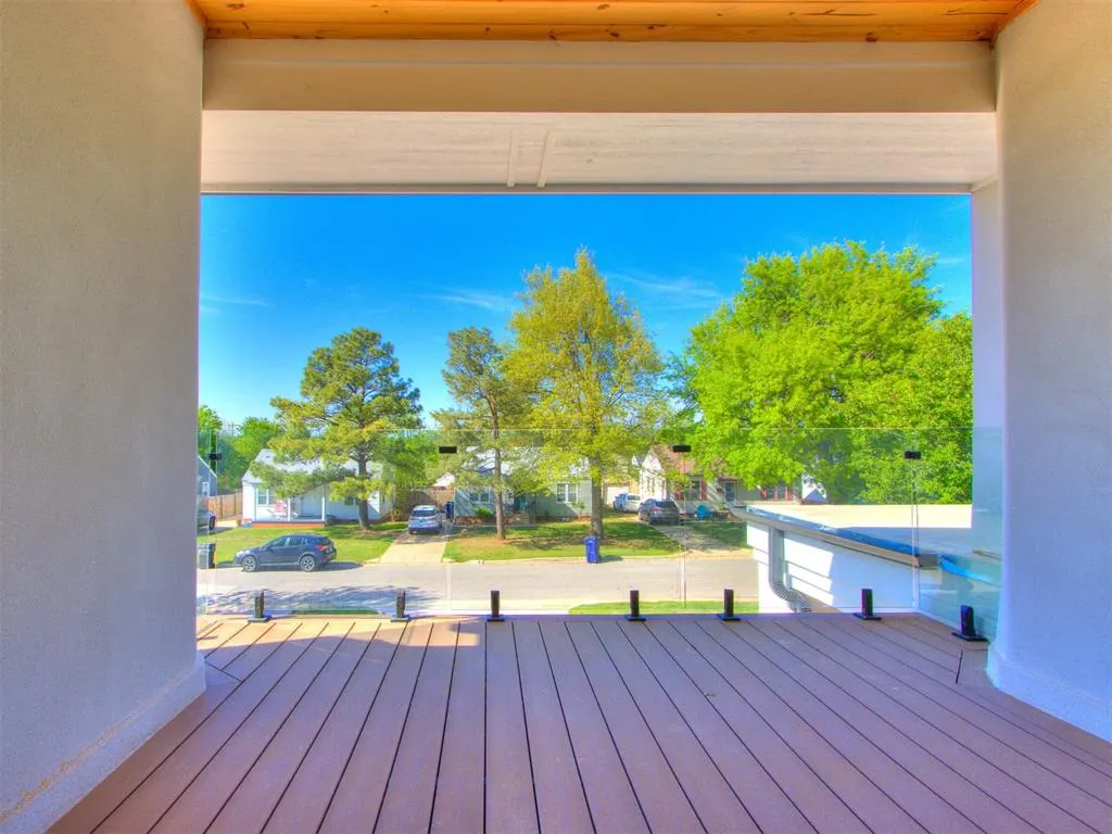 Photo 12 — 812 NW 45th Street, Oklahoma City, OK 73118