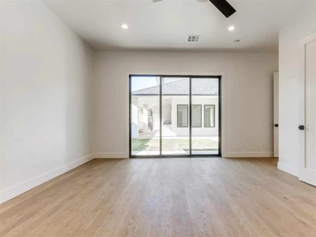 Photo 31 — 812 NW 45th Street, Oklahoma City, OK 73118
