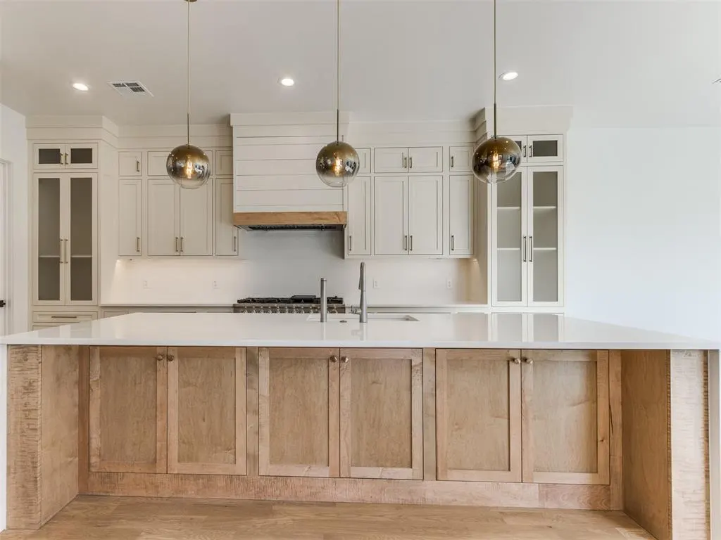Photo 42 — 812 NW 45th Street, Oklahoma City, OK 73118