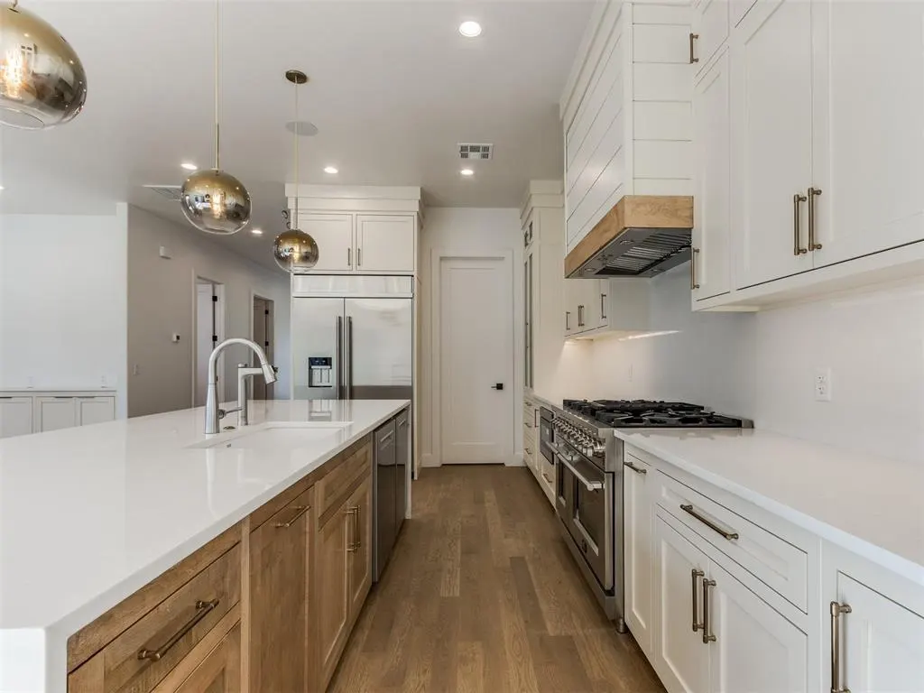 Photo 45 — 812 NW 45th Street, Oklahoma City, OK 73118