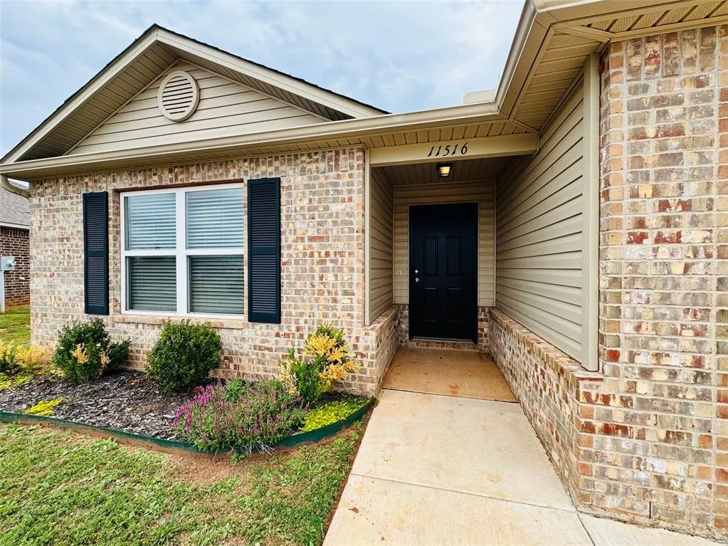 Photo 3 — 11516 Ruger Road, Yukon, OK 73099