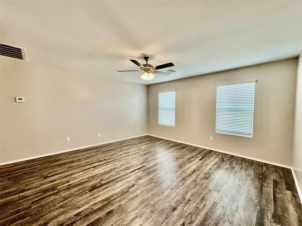 Photo 8 — 11516 Ruger Road, Yukon, OK 73099