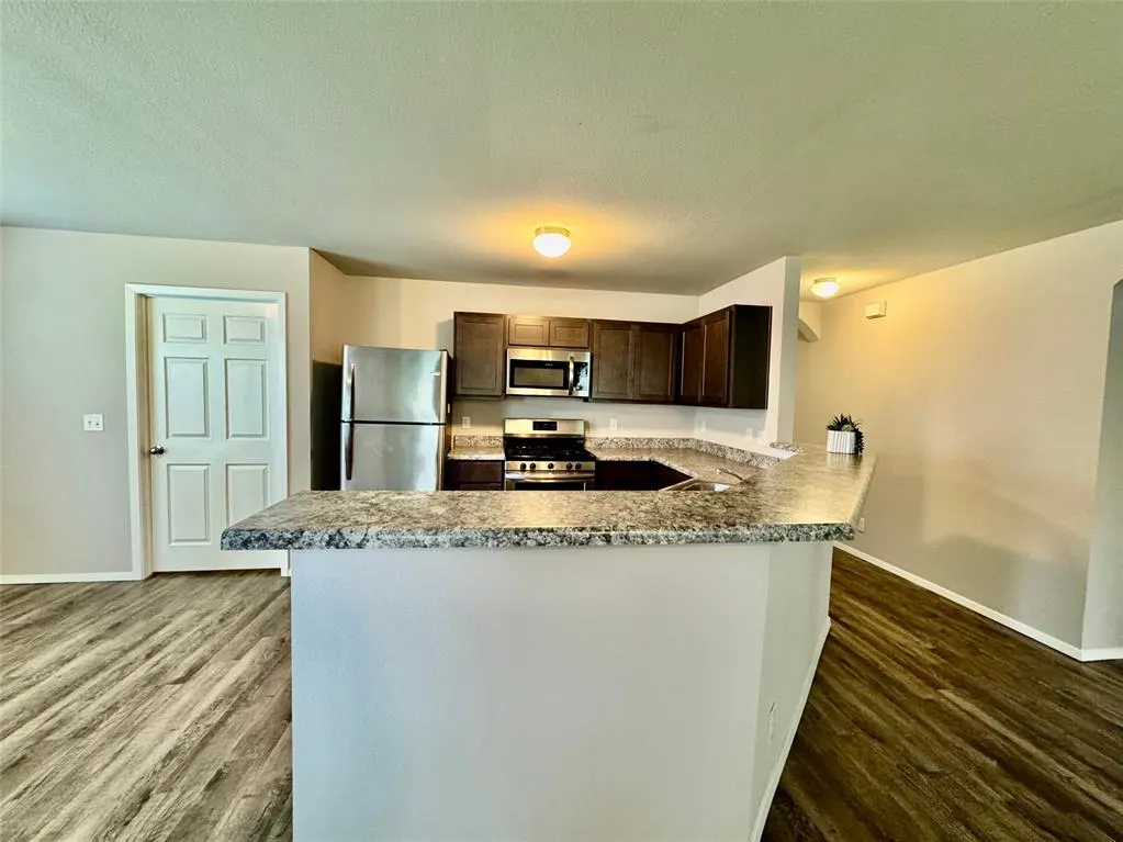 Photo 10 — 2810 E Pittsburg Street, Broken Arrow, OK 74014