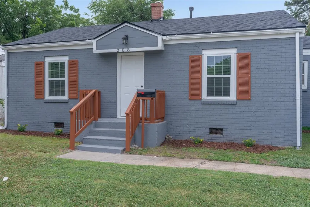 Photo 2 — 208 W Fairchild Drive, Oklahoma City, OK 73110