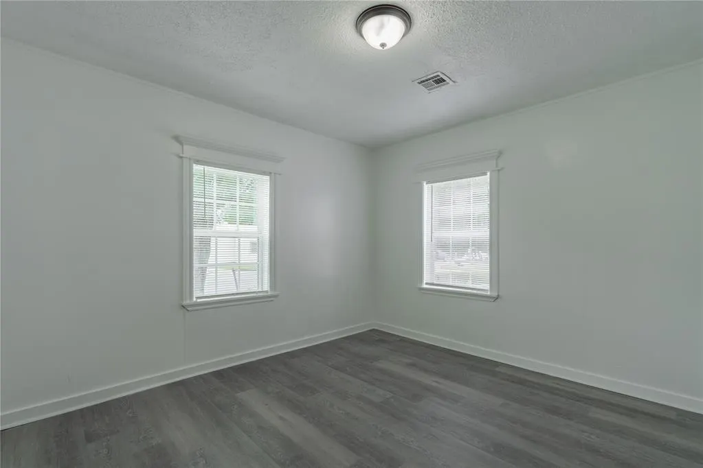 Photo 15 — 208 W Fairchild Drive, Oklahoma City, OK 73110