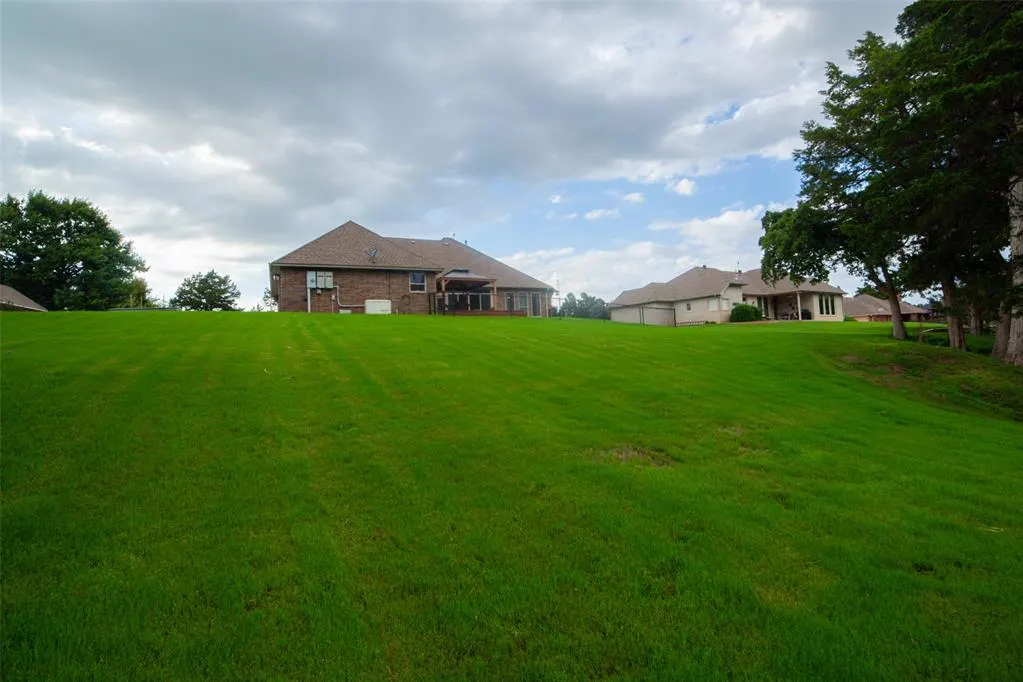 Photo 37 — 5731 Cimarron Manor, Guthrie, OK 73044