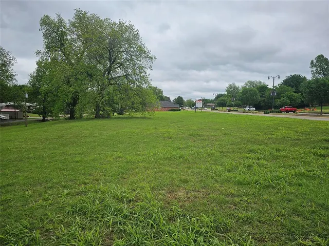 Photo 2 — 0000 N Green Avenue, Purcell, OK 73080