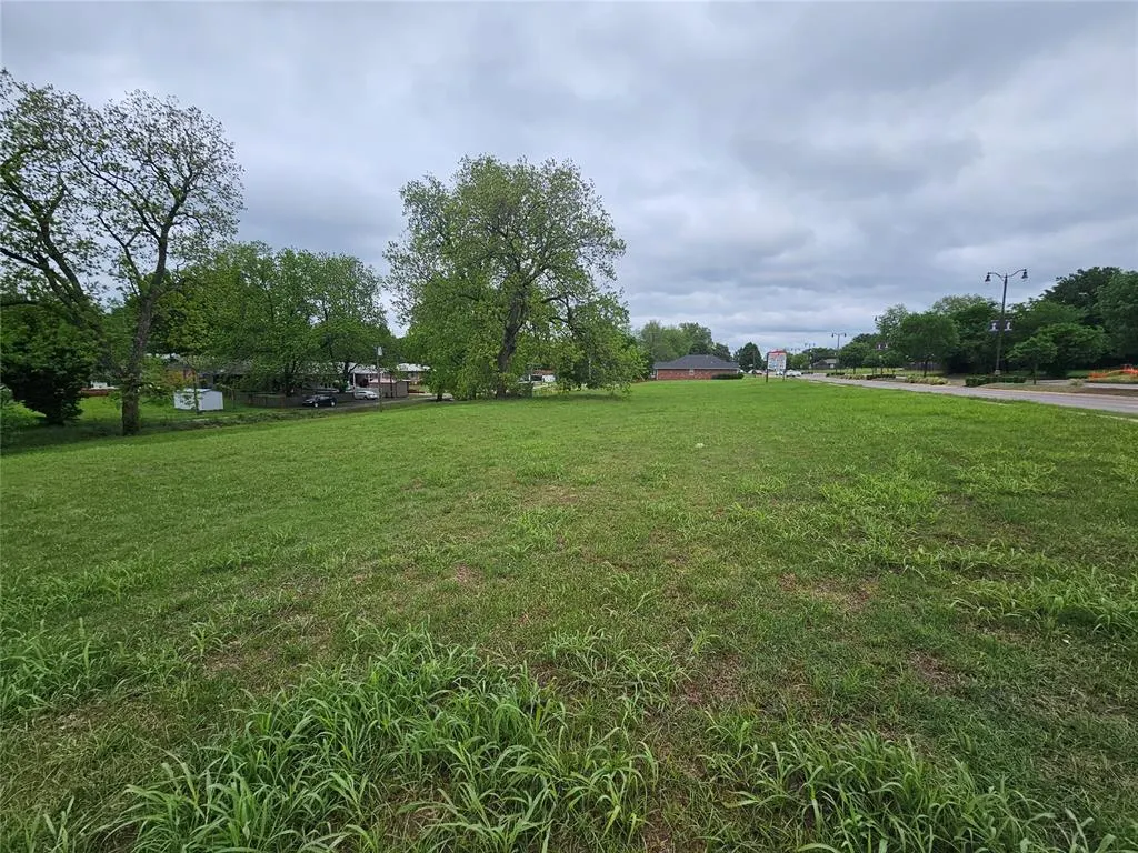 Photo 4 — 0000 N Green Avenue, Purcell, OK 73080