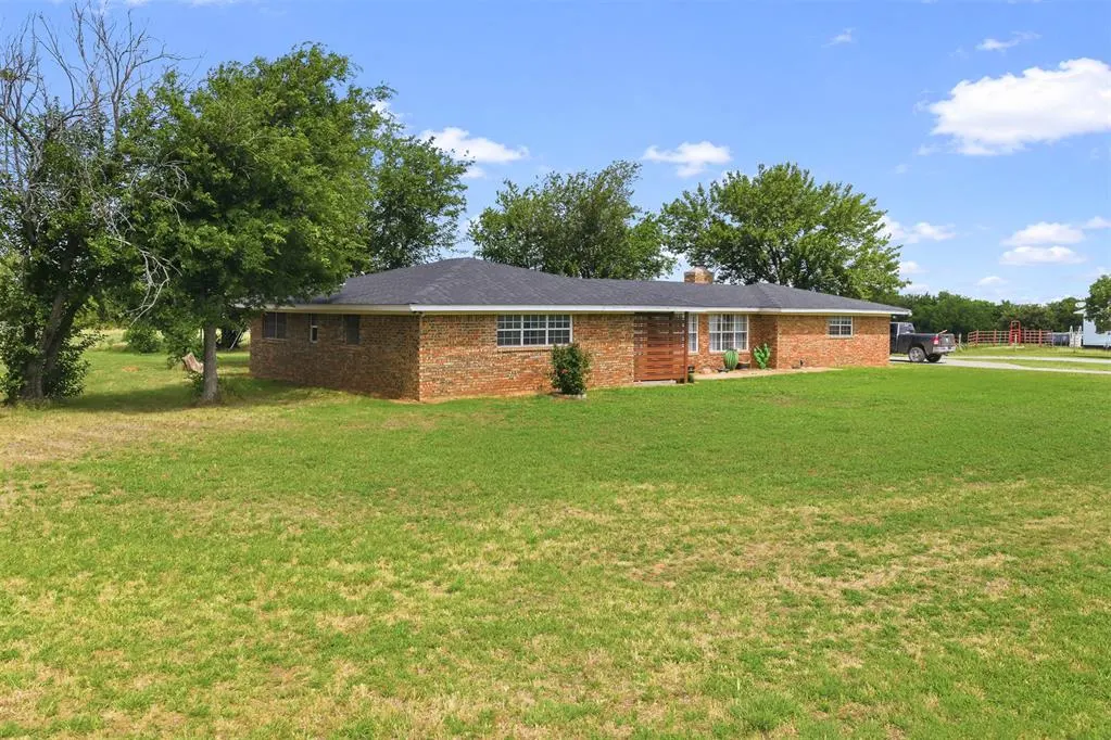 Photo 29 — 1014 State Highway 89 Highway, Ringling, OK 73456