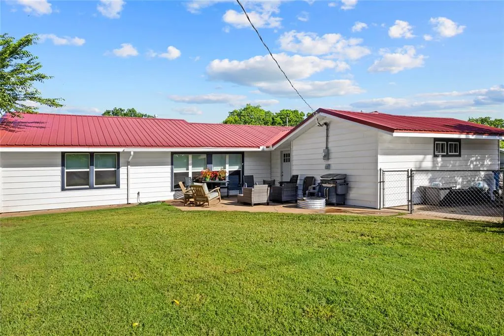 Photo 28 — 604 SW 3rd Street, Checotah, OK 74426