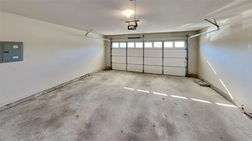 Photo 18 — 21886 Pioneer Circle, Edmond, OK 73012