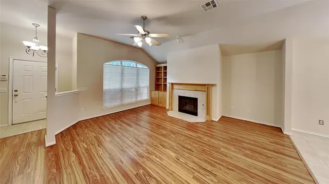 Photo 4 — 21886 Pioneer Circle, Edmond, OK 73012