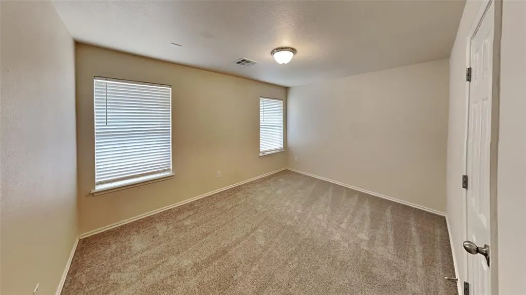 Photo 16 — 21886 Pioneer Circle, Edmond, OK 73012