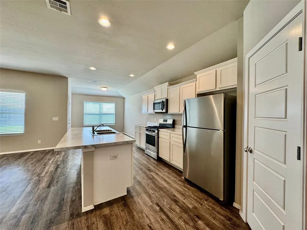Photo 8 — 14116 N 74th Avenue, Collinsville, OK 74021