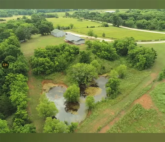 Photo 7 — 43310 E Turkey Hill Road, Asher, OK 74826