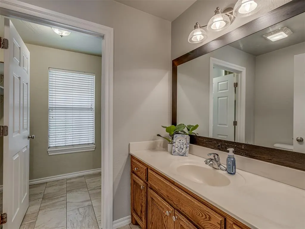 Photo 31 — 10461 Ridgeview Drive, Edmond, OK 73034