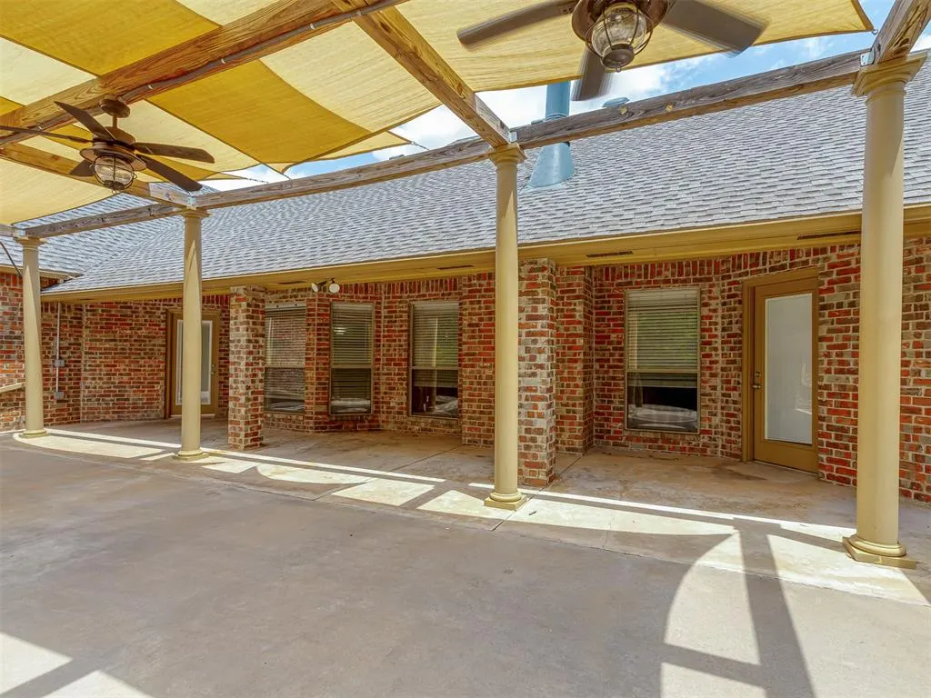 Photo 38 — 10461 Ridgeview Drive, Edmond, OK 73034