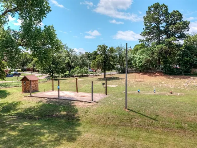 Photo 6 — 13500 NE 10th Street, Choctaw, OK 73020