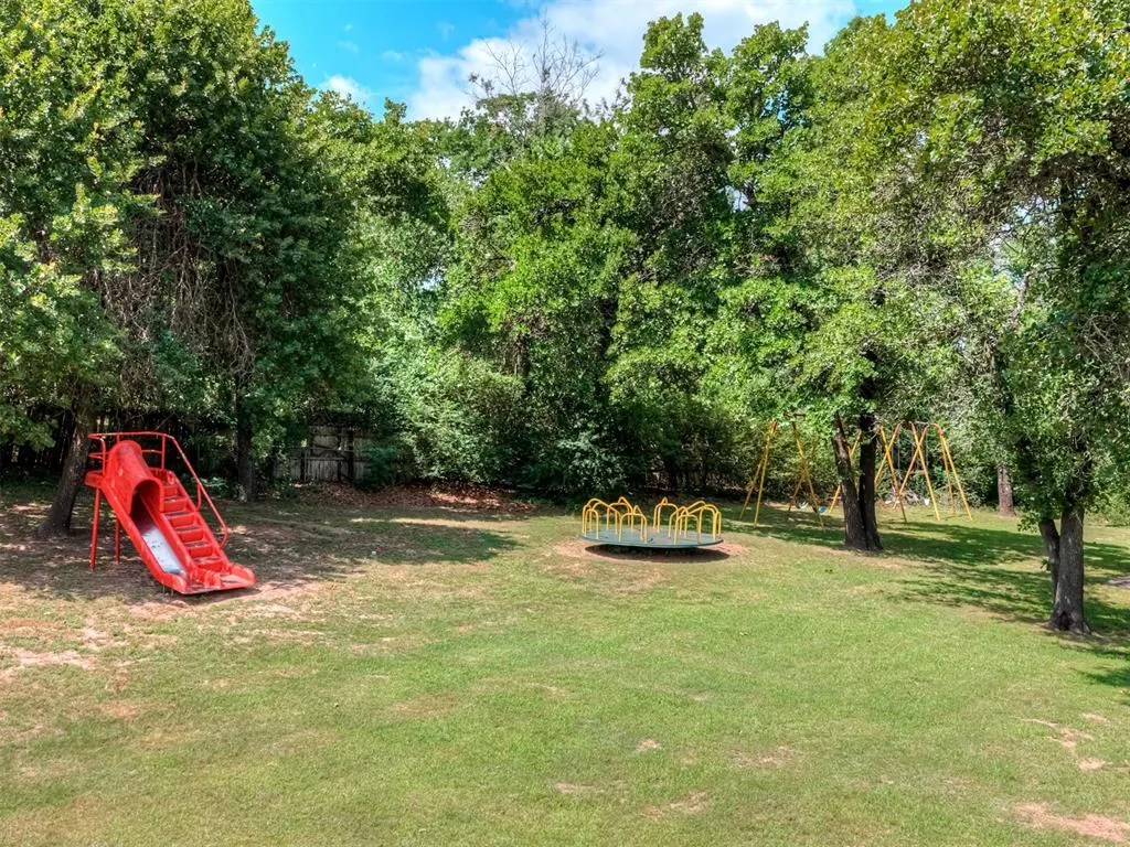 Photo 8 — 13500 NE 10th Street, Choctaw, OK 73020