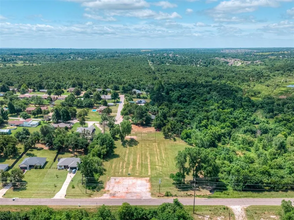 Photo 10 — 13500 NE 10th Street, Choctaw, OK 73020