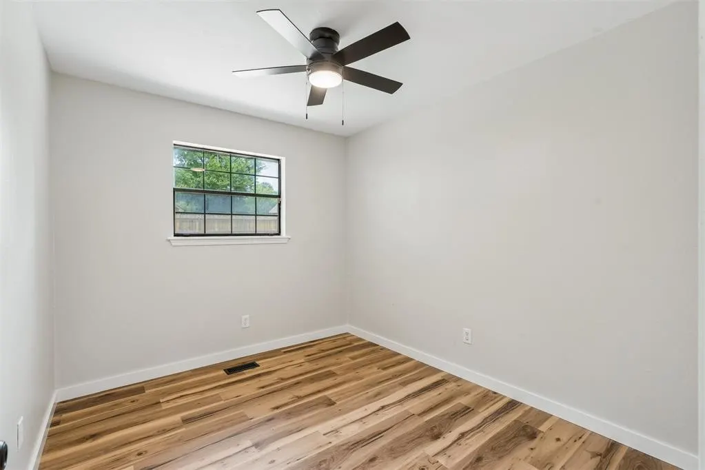 Photo 26 — 803 Hawthorne Lane, Edmond, OK 73003